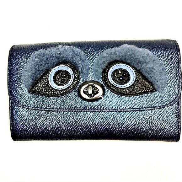 COACH CHAIN CROSSBODY QB/METALLIC NAVY BEAR NWT - Picture 1 of 6
